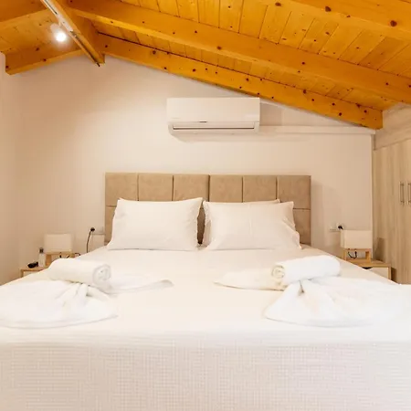 Kalimera, Nidri, Island Villa Lefkada City