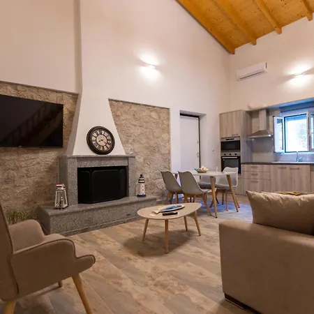 Villa Kalimera, Nidri, Island *