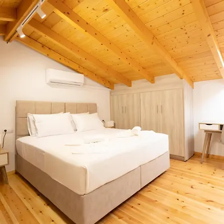 Kalimera, Nidri, Island Villa
